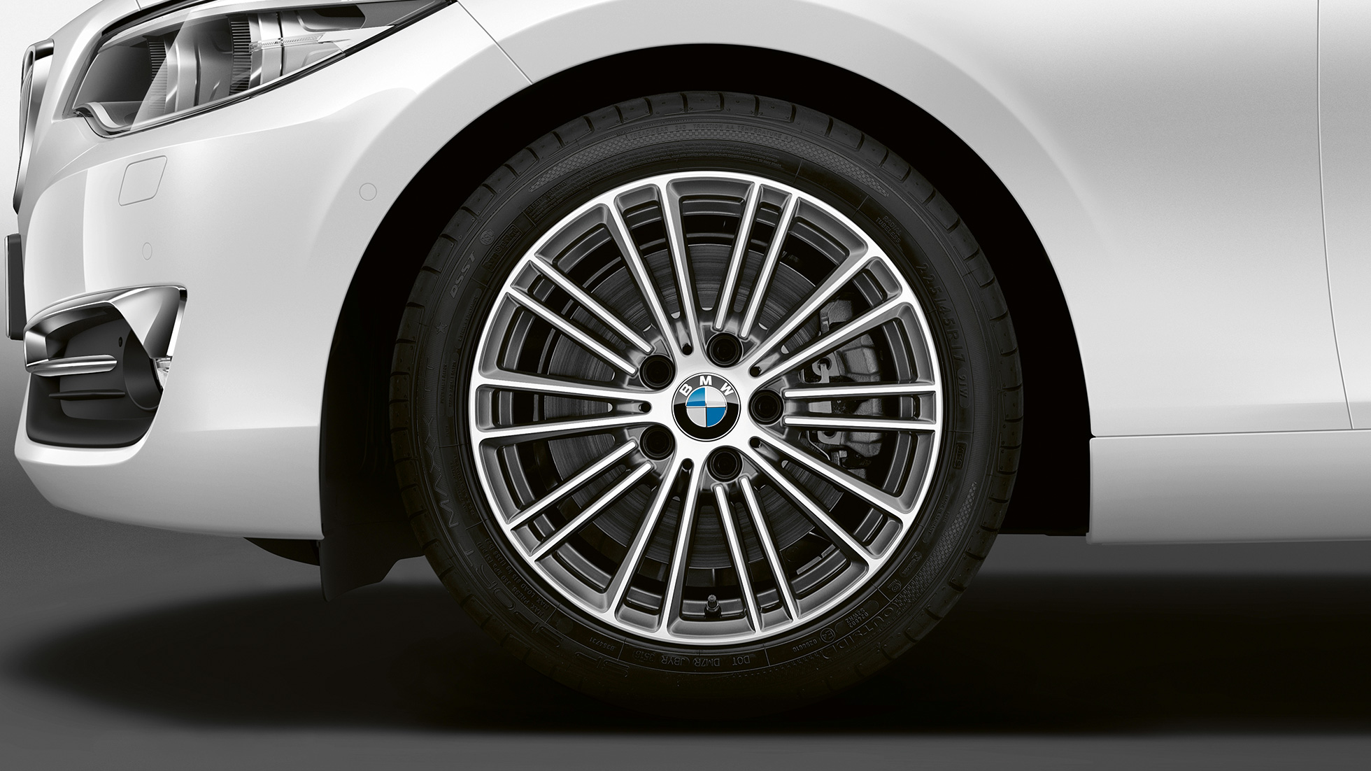BMW 2 Series Coupé, Model Luxury Line wheels BMW 2 Series Coupé, Model Luxury Line wheels