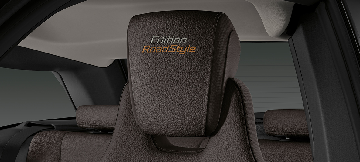 BMW i3s Edition RoadStyle 2019 seat with “Edition RoadStyle” stitching BMW i3s Edition RoadStyle 2019 I01 interior seat with “Edition RoadStyle” stitching
