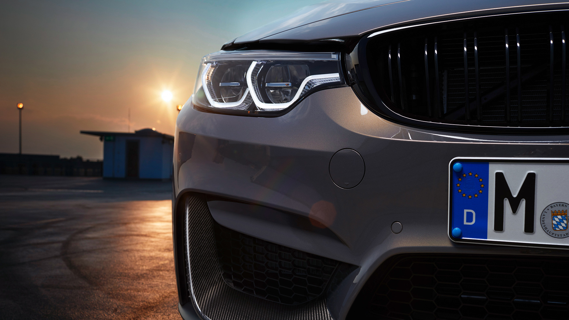 BMW M Performance kidney grille black high-gloss BMW M Performance design kidney grille black high-gloss